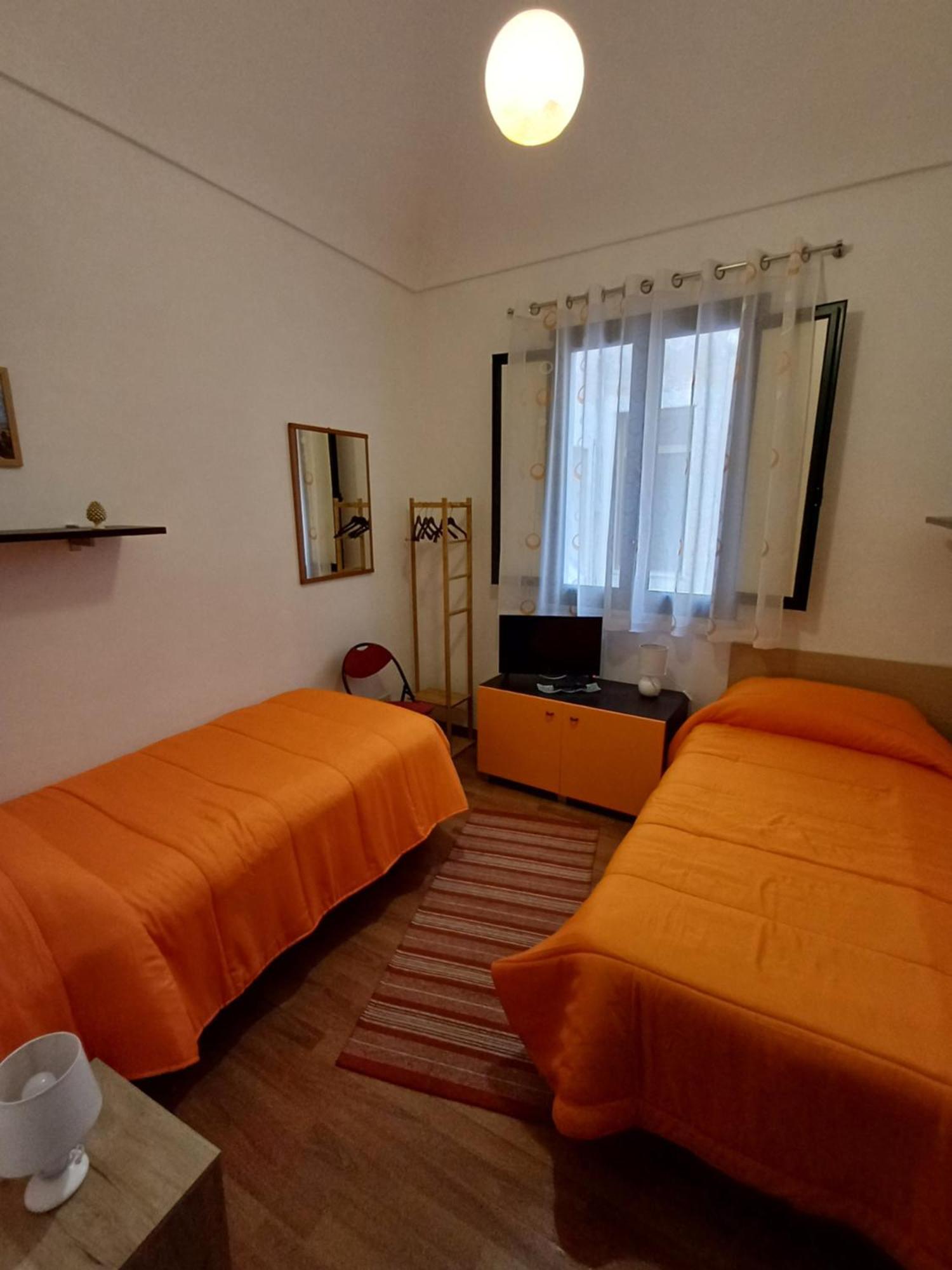Apartamento La Casa Di Paoletta A Due Passi Dal Mare Trapani Exterior foto