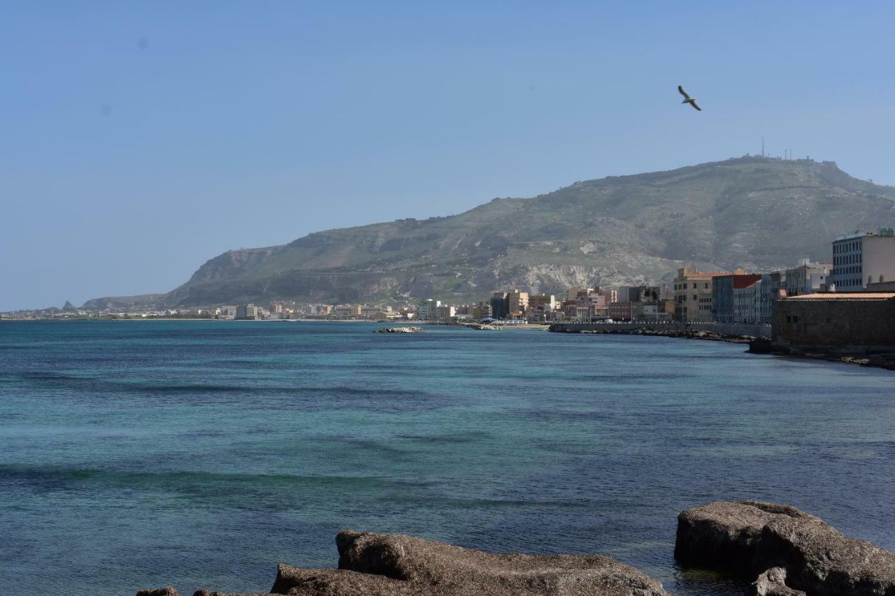 Apartamento La Casa Di Paoletta A Due Passi Dal Mare Trapani Exterior foto
