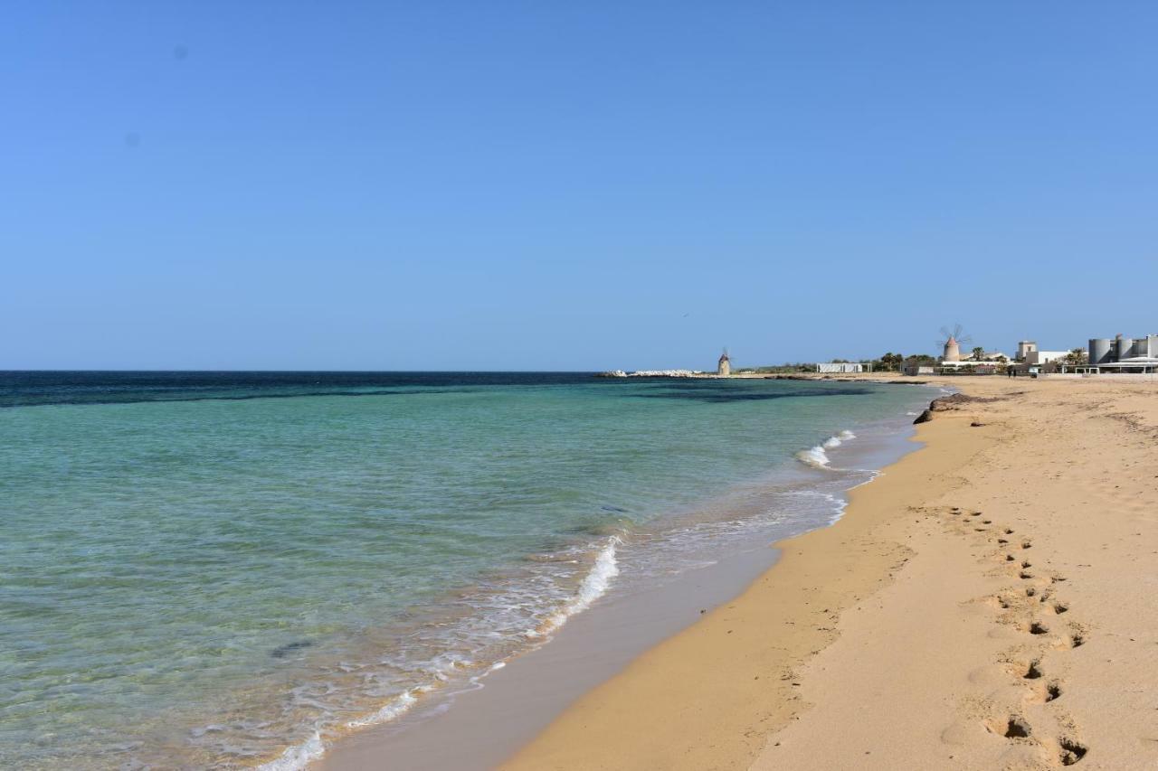 Apartamento La Casa Di Paoletta A Due Passi Dal Mare Trapani Exterior foto