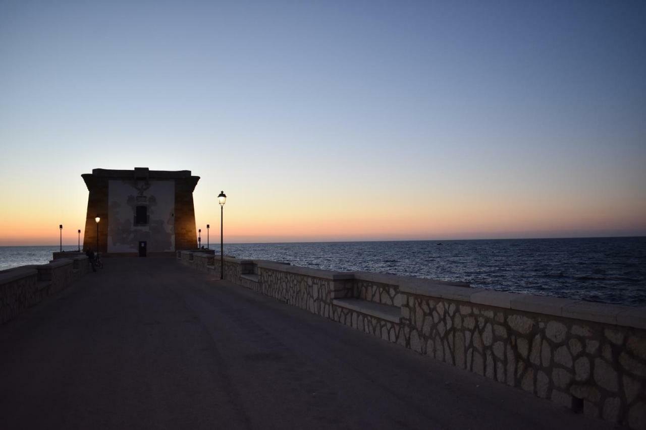 Apartamento La Casa Di Paoletta A Due Passi Dal Mare Trapani Exterior foto